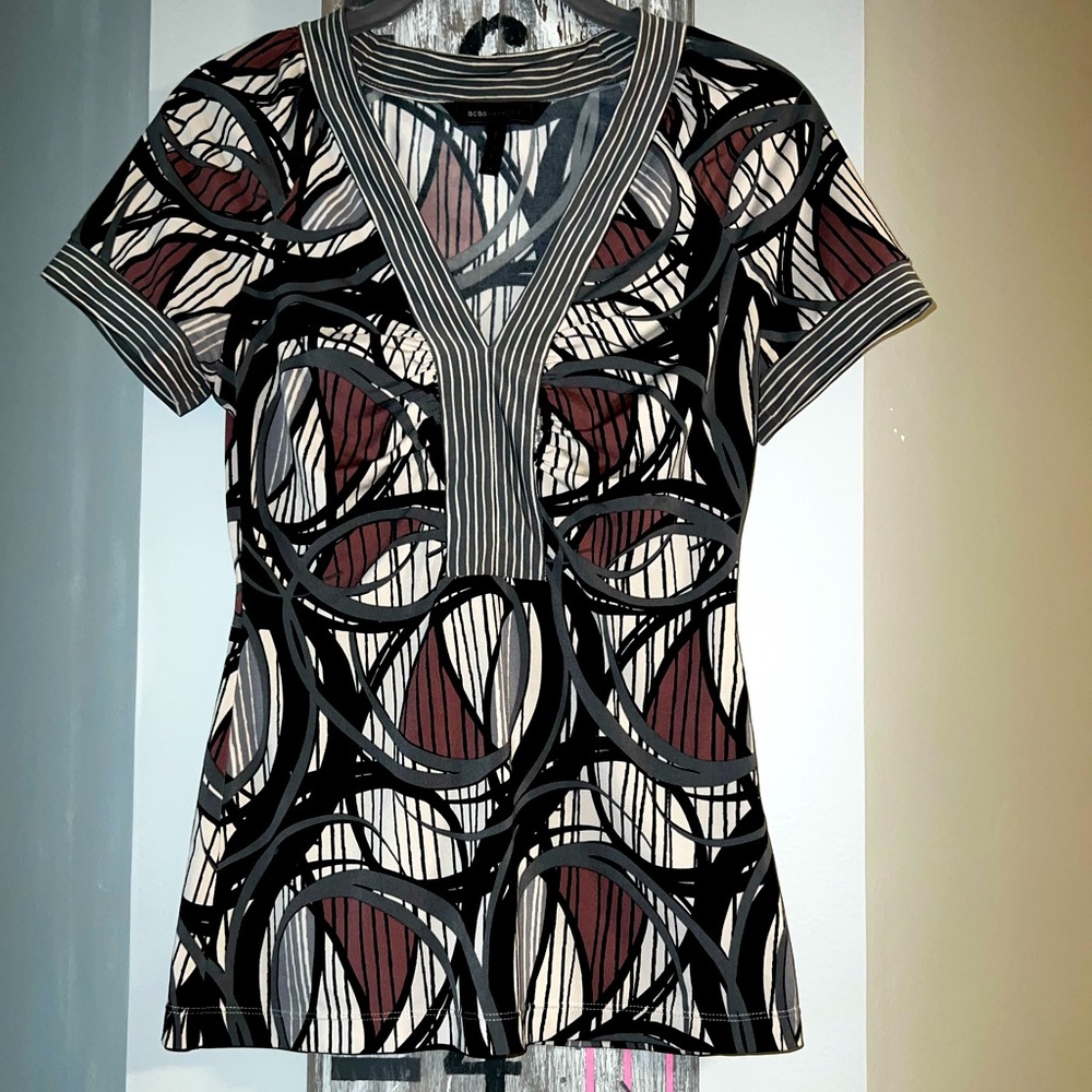 2/$12 BCBG XS top